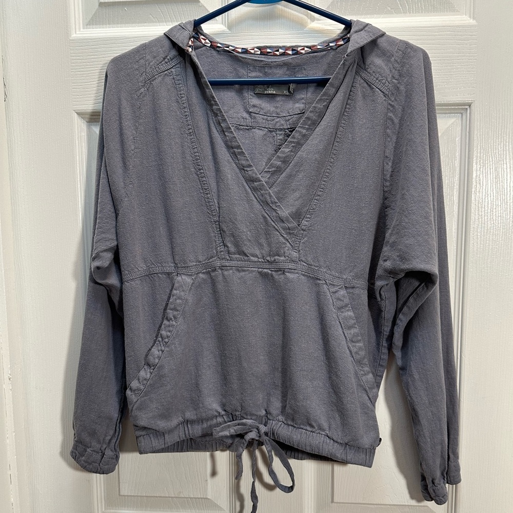 Prana Slate Gray V‑Neck Hooded Pullover with Drawstring
